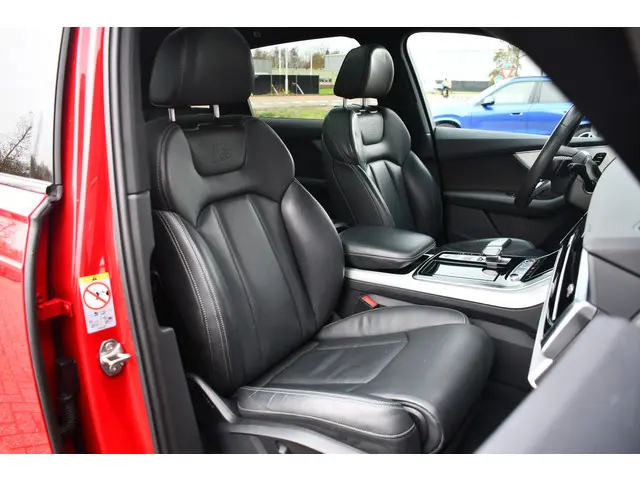 Audi Q7 55 TFSI e quattro S-Line 2021 Hybride Benzine 36