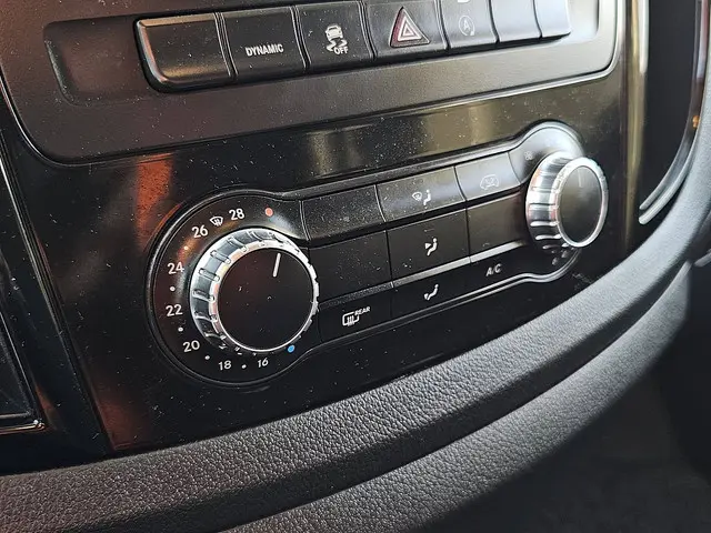Mercedes-Benz Vito 114 CDI TOURER 2021 Diesel 10