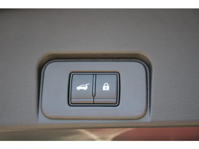 Nissan X-Trail e-Power 2WD N-Trek 2025 Hybride Benzine 53