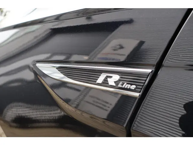 Volkswagen Polo 1.0 TSI Highline Business R 2021 Benzine 4