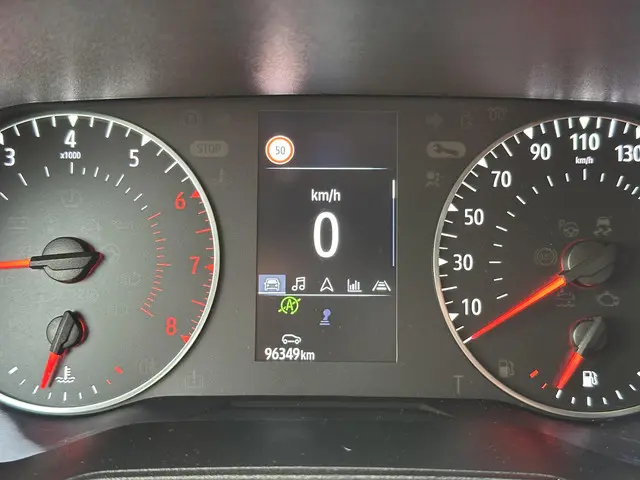 Renault Clio TCe 100 Bi-Fuel Zen 2022 Benzine 16