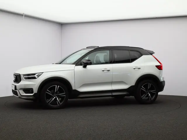 Volvo XC40 T3 Automaat R-Design 2020 Benzine 26