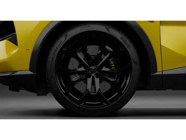 Lotus Eletre R 112kWh/906pk 2024 Elektrisch 8