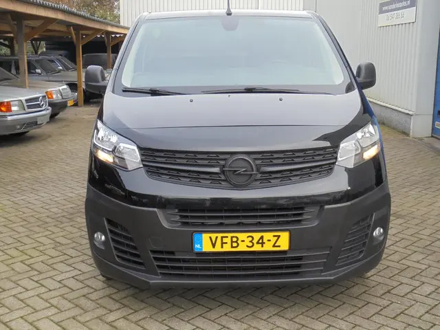Opel Vivaro 2.0 CDTI L3H1 Edition Nette auto 2020 Diesel 11