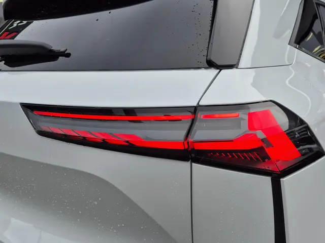 Mitsubishi Grandis 1.8 HEV Instyle 2025 Hybride Benzine 52