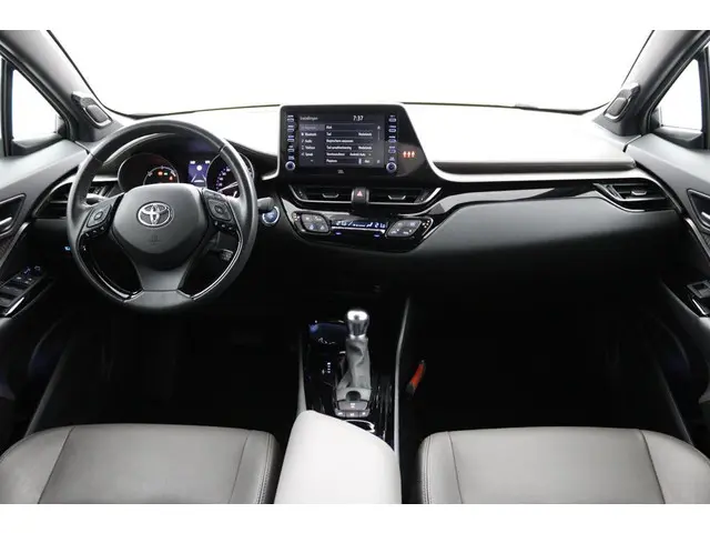 Toyota C-HR 2.0 Hybrid Executive 2021 Hybride Benzine 4