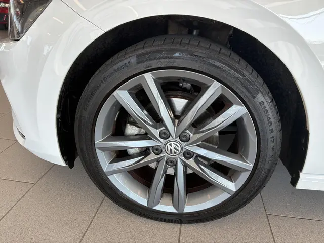 Volkswagen Polo 1.0 TSI 115pk Highline 2018 Benzine 17