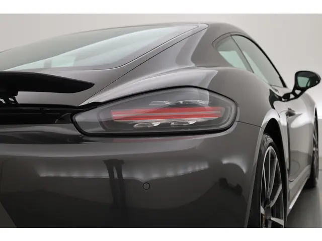 Porsche 718 Cayman S 2.5 2017 Benzine 42
