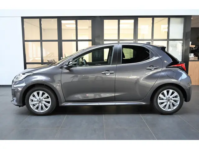 Mazda 2 Hybrid 2