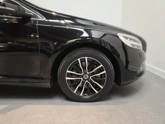 Volvo V40 1.5 T2 Nordic+ 2017 Benzine 8