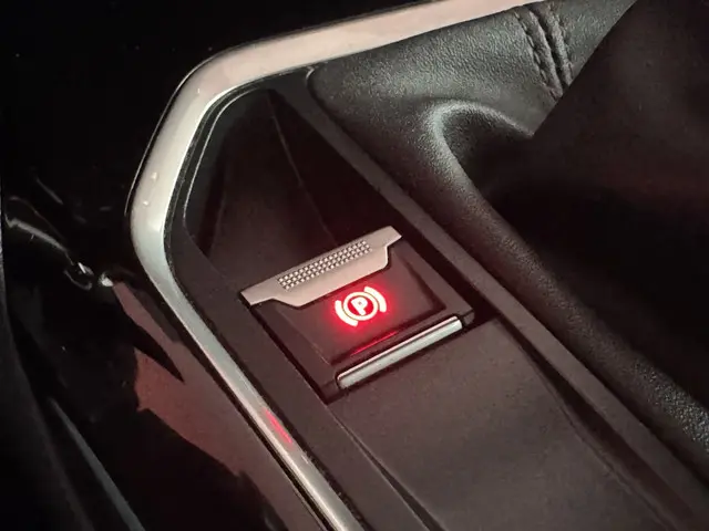 Peugeot 5008 1.2 PureTech Active 2017 Benzine 42