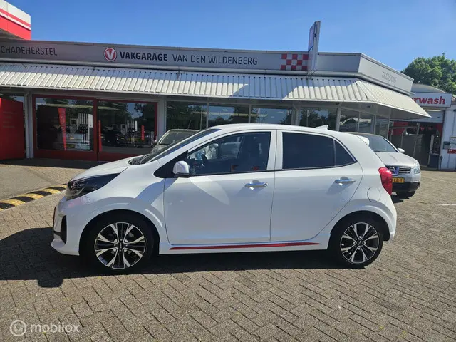 Kia Picanto 1.0 DPi GT-Line 2023 Benzine 2