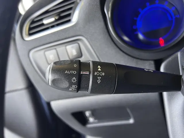 Citroën C4 1.2 PureTech Exclusive 2014 Benzine 33