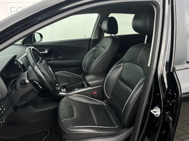 Kia e-Niro ExecutiveLine 64 kWh 2020 Elektrisch 4