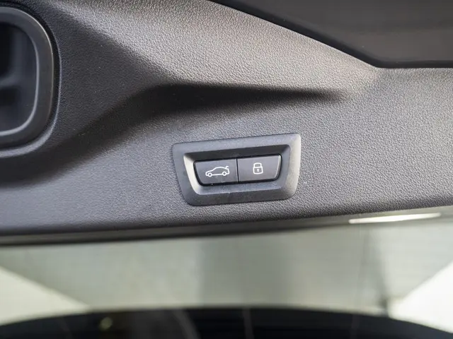 BMW X5 xDrive50e 2024 Hybride Benzine 36