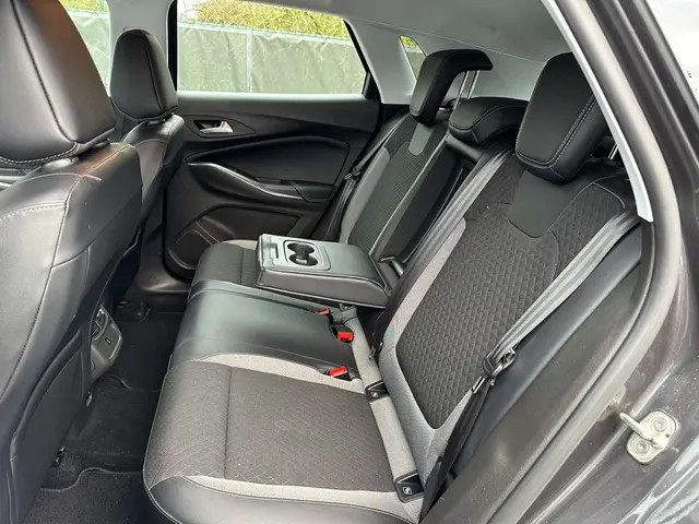 Opel Grandland X | BENZINE | AUT | NAVI | AIRCO 2020 Benzine 12