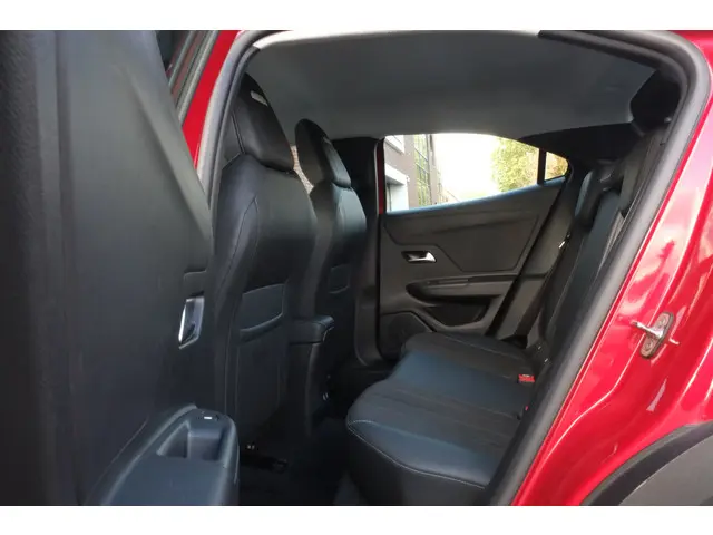 Opel Mokka 1.2 Turbo Business Elegance 2021 Benzine 7