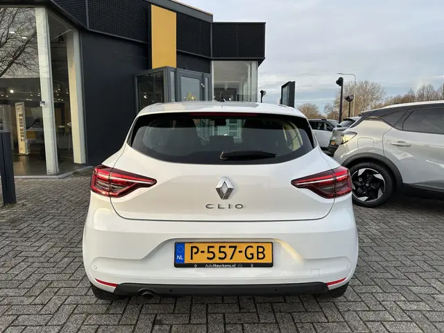 Renault Clio TCe 100 Bi-Fuel Zen 2022 Benzine 29