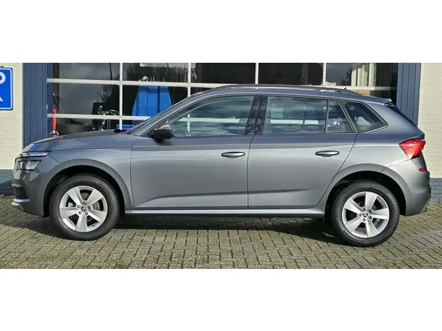 Škoda Kamiq 1.0 TSI Ambition 2022 Benzine 2