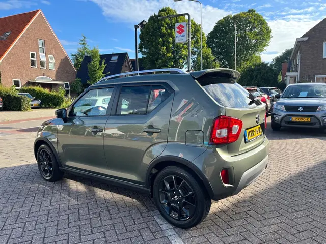 Suzuki Ignis 1.2 Smart Hybrid Style Automaat 2021 Benzine 2