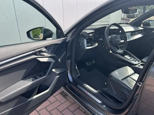 Audi A3 Sportback 35 TFSI 2021 Hybride Benzine 4