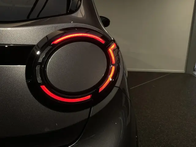 Nissan Micra ADVANCE 52 kWh 2025 Elektrisch 27