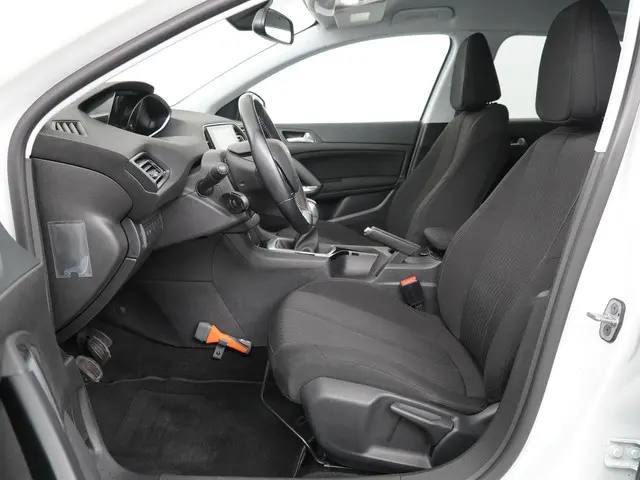 Peugeot 308 1.2 PureTech Active 2016 Benzine 11