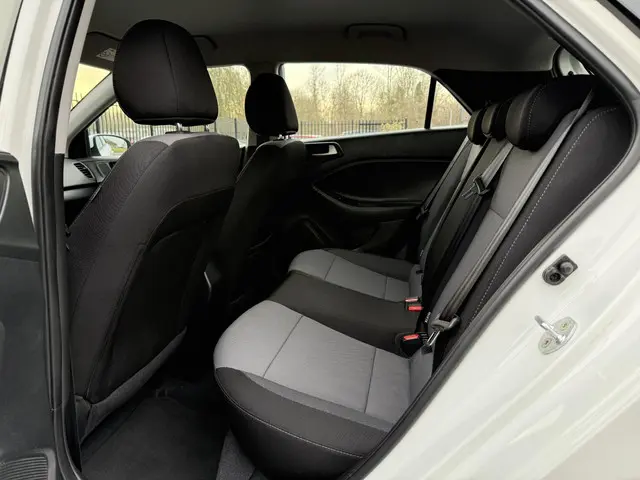 Hyundai i20 1.0 T-GDI Comfort 2018 Benzine 9