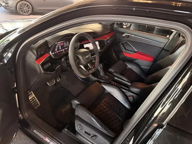 Audi RSQ3 Sportback TFSI RS 2020 Benzine 26