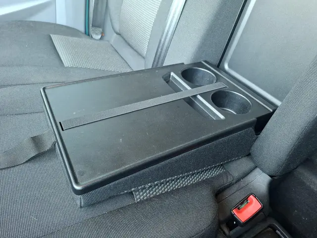 Ford Transit 350 2.2 TDCI L4H1 Ambiente 2017 Diesel 34