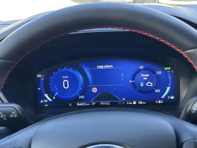 Ford Kuga 2.5 PHEV ST-Line X 2024 Hybride Benzine 22