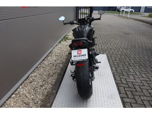 Yamaha MT 07 ABS 2023 Benzine 5