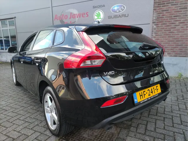 Volvo V40 1.6 T2 Kinetic 2015 Benzine 9