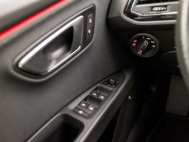 SEAT Leon 1.5 TSI FR Ultimate Sport 2020 Benzine 23