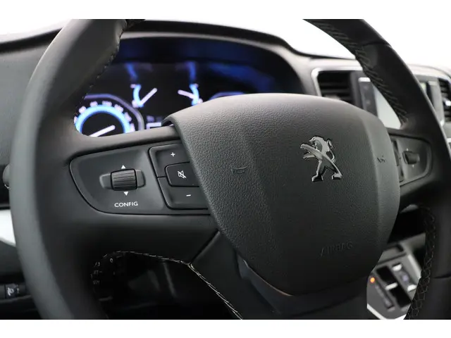 Peugeot e-Expert EV L3 75 kWh 2023 Elektrisch 25
