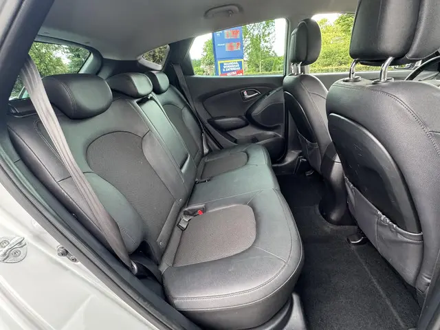 Hyundai ix35 1.6i GDI Go! 2015 Benzine 21