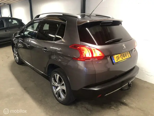 Peugeot 2008 1.2 PureTech Allure 2016 Benzine 7