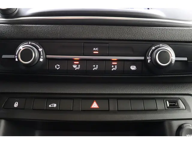 Peugeot Expert 2.0 BlueHDI Standard Premium 2020 Diesel 18