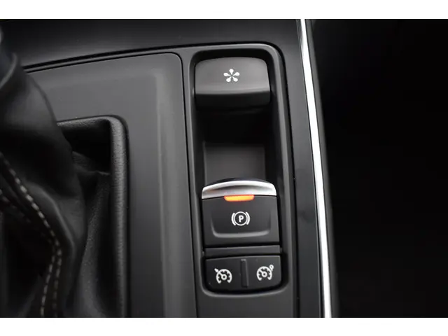 Renault Grand Scénic TCe 140 EDC Intens 2021 Benzine 22