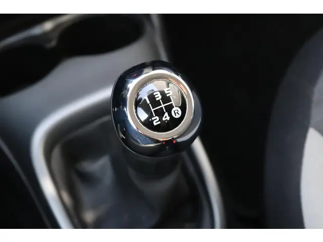 Toyota Aygo 1.0 VVT-i x-joy 2019 Benzine 29