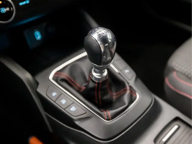 Ford Focus 1.0 EcoBoost ST Line Sport 2020 Benzine 11