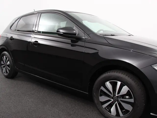 Volkswagen Polo 1.0 TSI Move 2024 Benzine 30