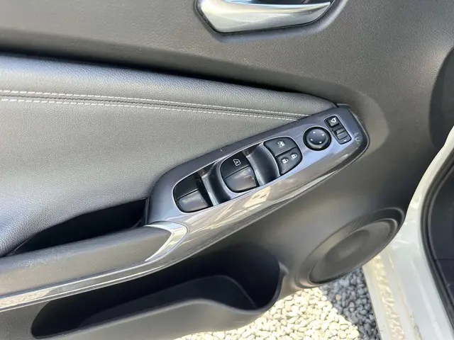 Nissan Juke | MAN | AIRCO | NAVI | ALU VELGEN 2022 Benzine 12