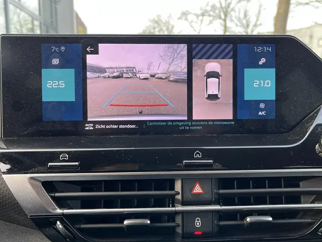 Citroën ë-C4 Shine 50 kWh 2022 Elektrisch 29