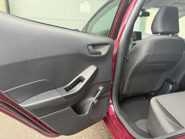 Ford Fiesta 1.0 EcoBoost Connected 2022 Benzine 13