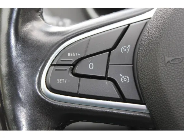 Renault Mégane Estate 1.3 TCe Intens 140 pk 2022 Benzine 23