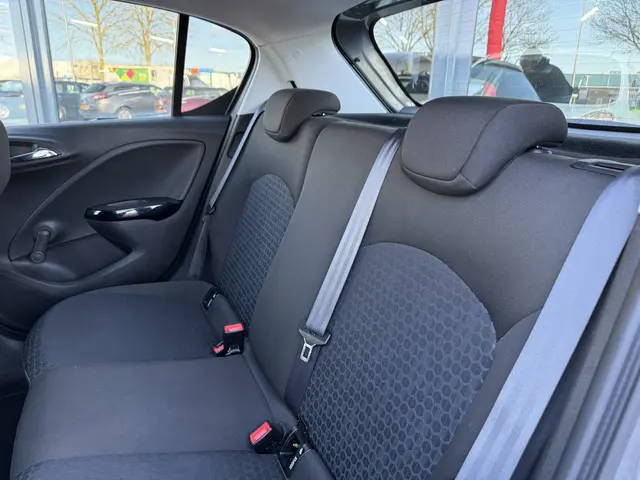 Opel Corsa 1.4 Edition 2015 Benzine 11