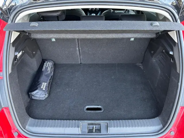 Renault Captur 1.3 mild hybrid 160 iconic 2024 Benzine 15