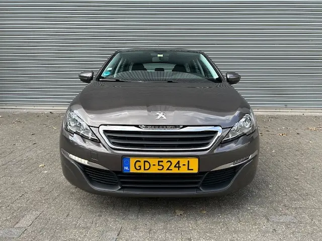 Peugeot 308 2