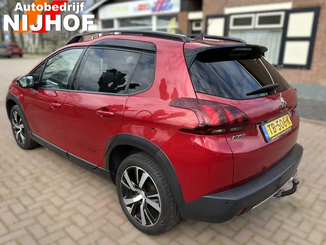 Peugeot 2008 1.2 PureTech GT-line 2018 Benzine 4